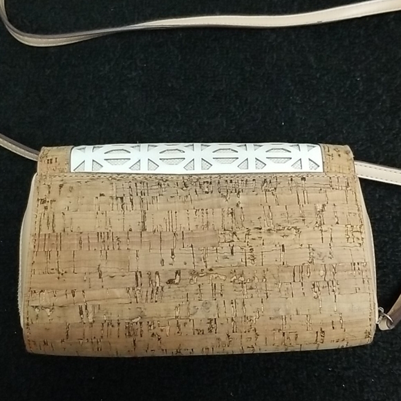 Stella & Dot Cork Crossbody Bag Geometric Design - Picture 11 of 13